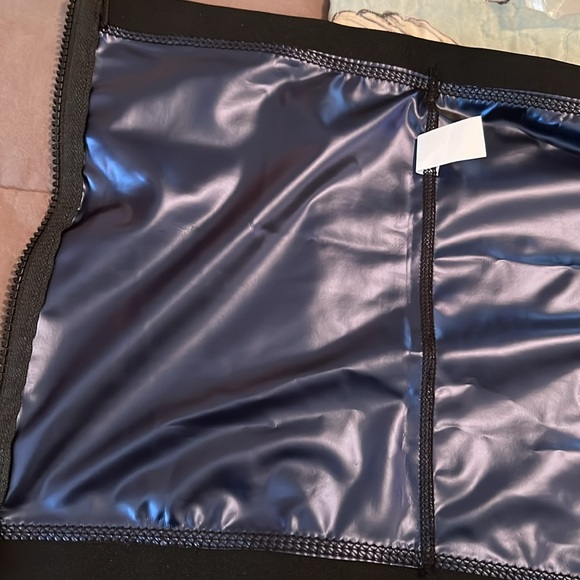 NEW is bag! 2 Sweat Exercise Belly Bands - Picture 3 of 5